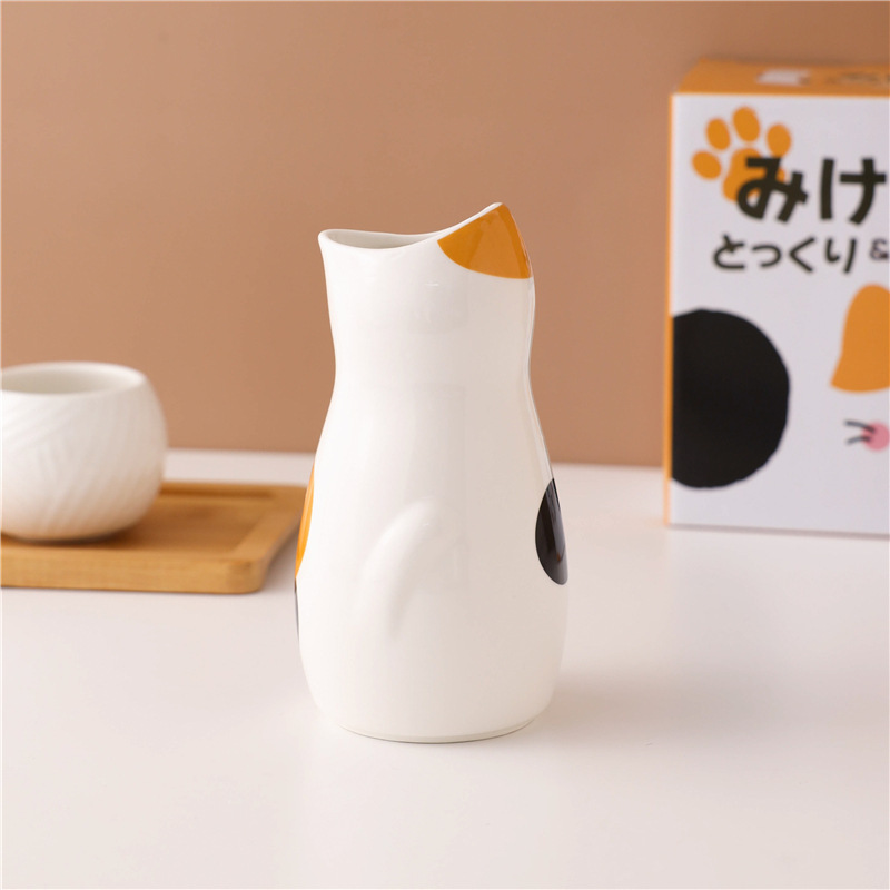 日本に輸出オリジナルボックス猫酒瓶酒カップ日本式ワインディスペンサー家庭用酒カップセラミックワインセット|undefined
