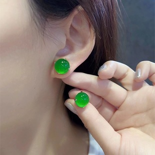 New Brazilian Ice Green Chalcedony Agate Bread Stud Earrings Light Luxury Niche Sterling Silver Yang Green Chalcedony Earrings for Women