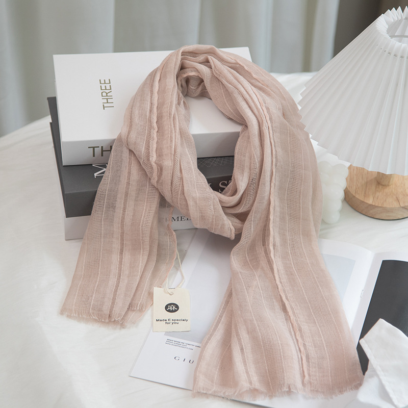 Women's Simple Style Solid Color Cotton And Linen Scarf display picture 3