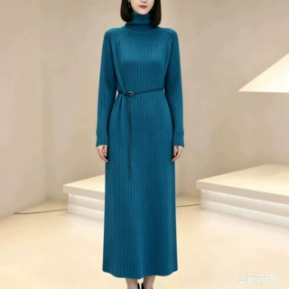 韩式气质蓝色长款针织连衣裙2026秋冬新款通勤加厚高领毛衣裙子