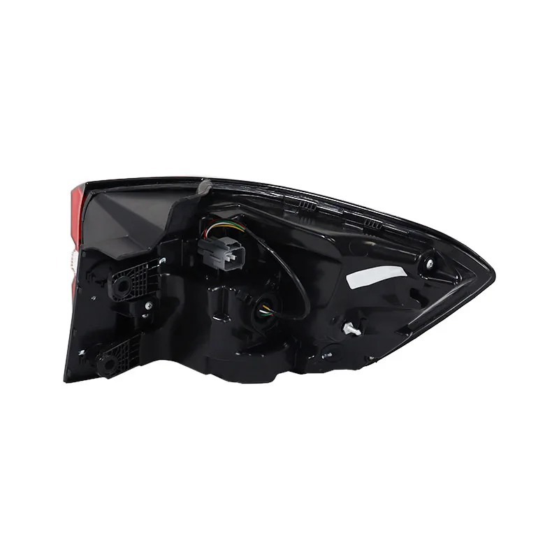 Aplicable para el conjunto de luces traseras Roewe RX8 cubierta de luces de freno izquierda y derecha luz de niebla para parachoques traseros RX8 caja de luz de marcha atrás