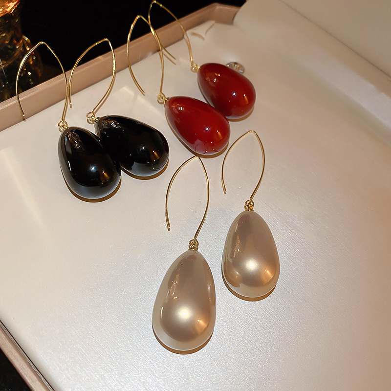 Pendientes de gancho con perlas de imitación en forma de gota de agua, estilo retro simple, moda francesa, versátiles, elegantes, de alta gama para mujer.