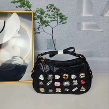 ¿rֿp荶ڸ߶ŮбμȆΰ