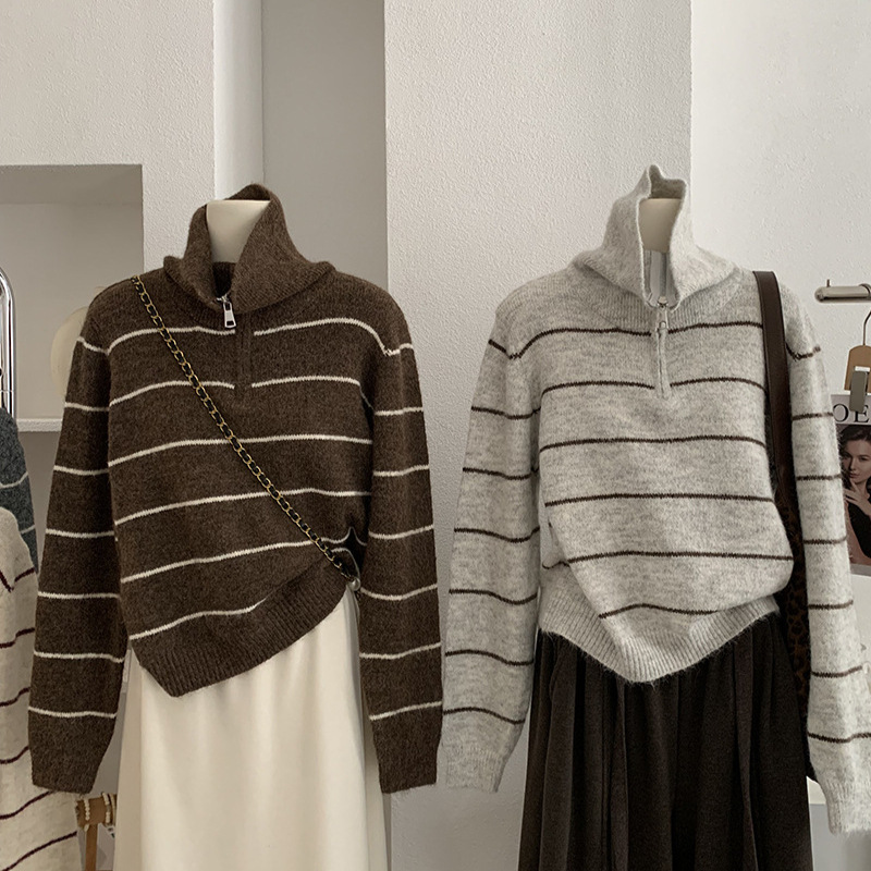 Omalai Stripesd Half-Zip Knitwear 2025 Winter New Loose High-Neck Pullover Long-Sleeved Knitwear 5739 Omalai Stripesd Half-Zip Knitwear 2025 Winter New Loose High-Neck Pullover Long-Sleeved Knitwear 5739