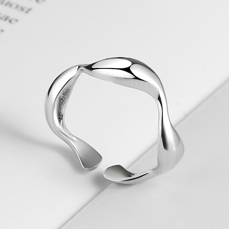 Sparkling Ring For Women Designer Jewelry For Romantic Dates_voghion.com