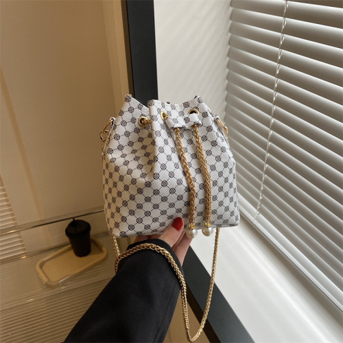 Spring New Fashion Chain Handbag Shoulder Top Handle Bucket Bag Women's Bag Supports Large Wholesale Mixed Batch