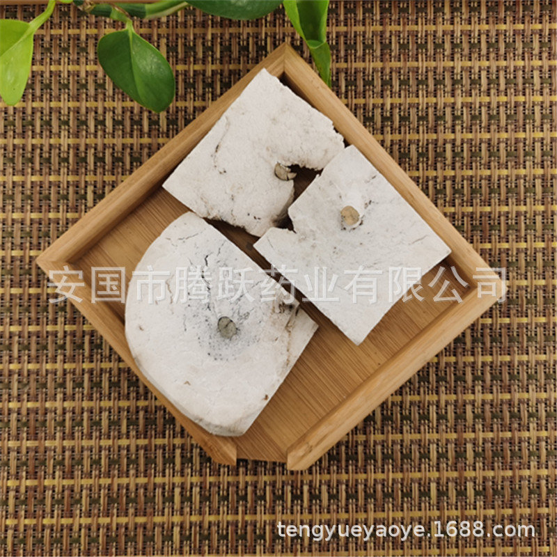 Fu Shen Dried Fushen Sclerotium with Pine Wood Traditional TCM Herb 500g key features