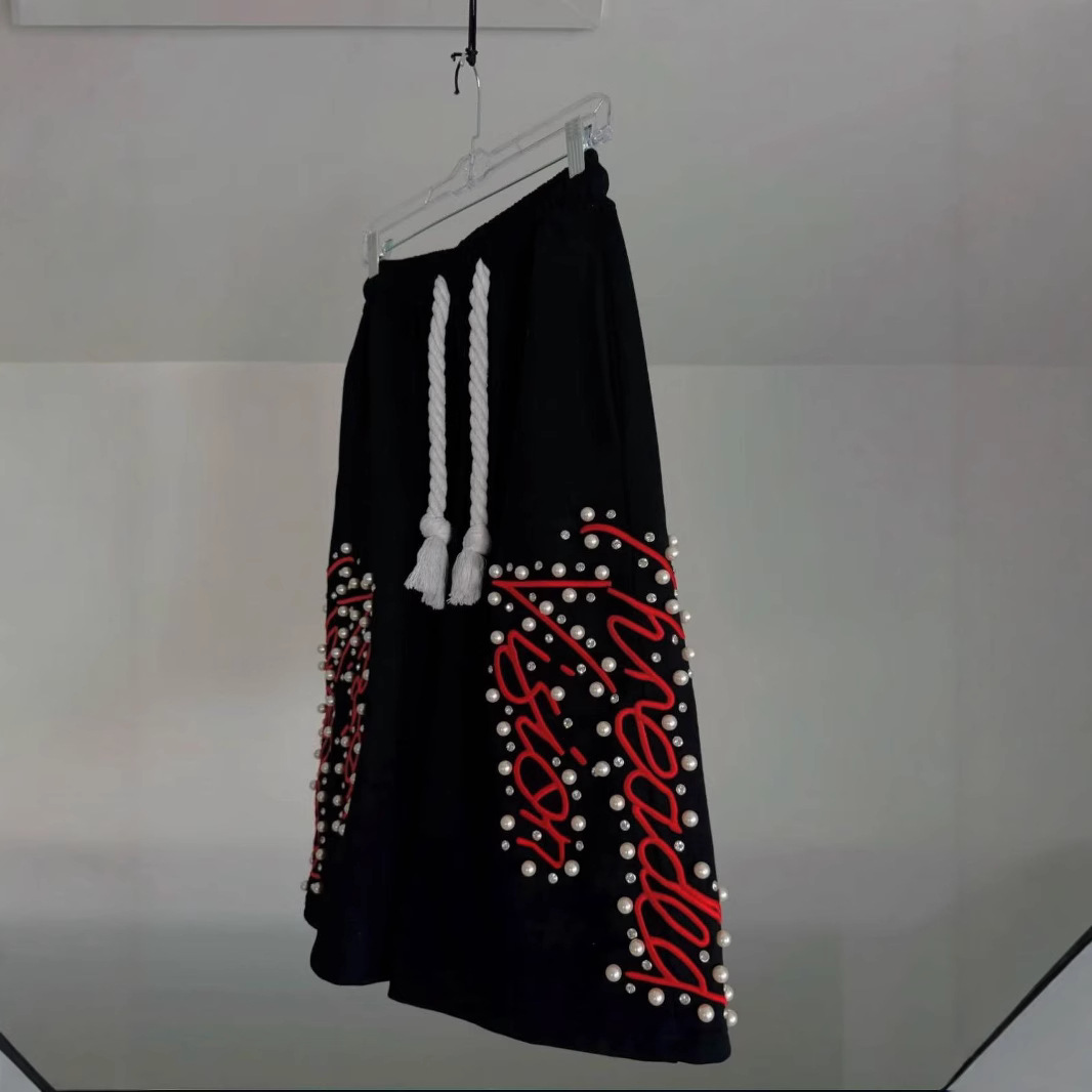 Pantalones cortos transfronterizos europeos y americanos, artesanía pesada de calle alta, bordados con cuentas, pantalones cortos casuales sueltos de moda, estilos calientes para hombres y mujeres