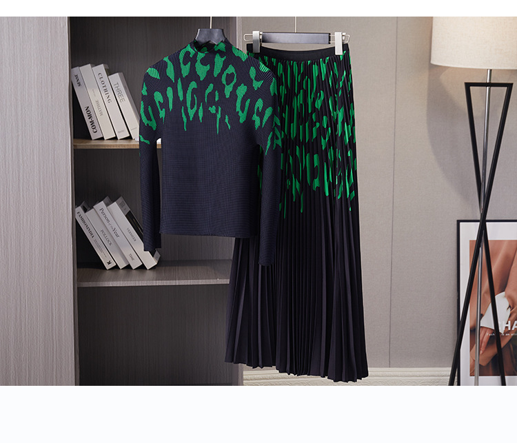 Damenbekleidung Damenmode Anzüge für Damen Herbst 2024 Neue Plissee-Oberteile und Röcke Zweiteilige Anzüge_voghion.com