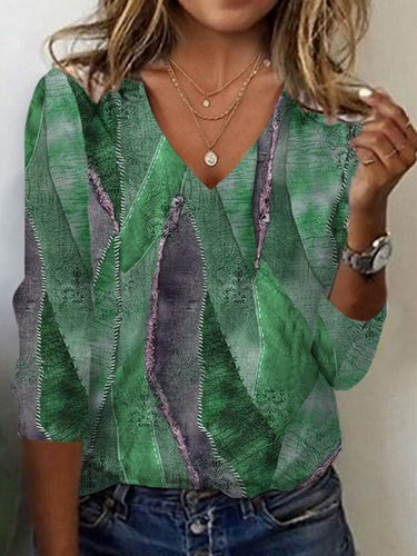 2025 Spring/Summer New Arrival European and American Cross-Border Independent Website Women's 3D Digital Print Fashion V-Neck Long-Sleeved Pullover T-Shirt