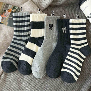 Autumn and Winter New Socks Women's Gray Mid-Calf Women's Socks Wholesale Korean Style Trendy Socks Preppy Style Boneless Pile Socks Cotton