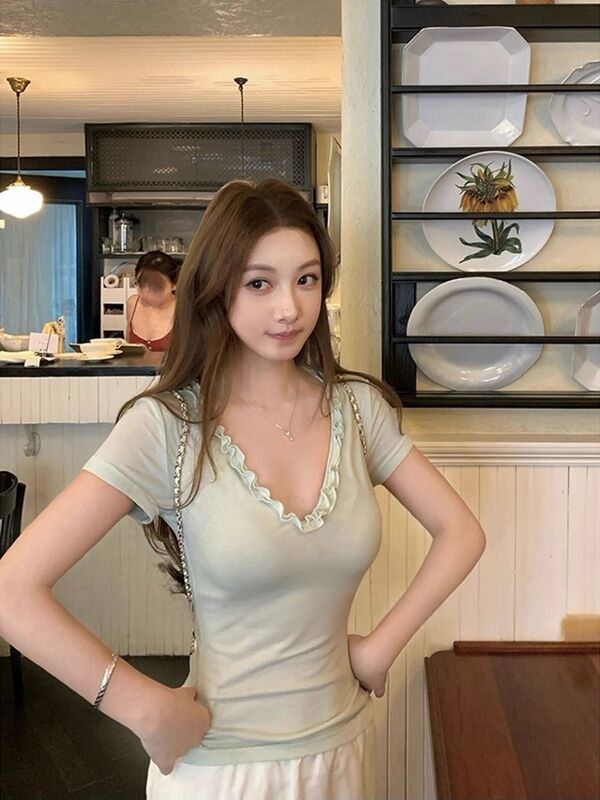 木耳レース軽量Vネックスリムフィット半袖Tシャツ夏レディース韓国版夏ホットガール半袖無地多用途|undefined