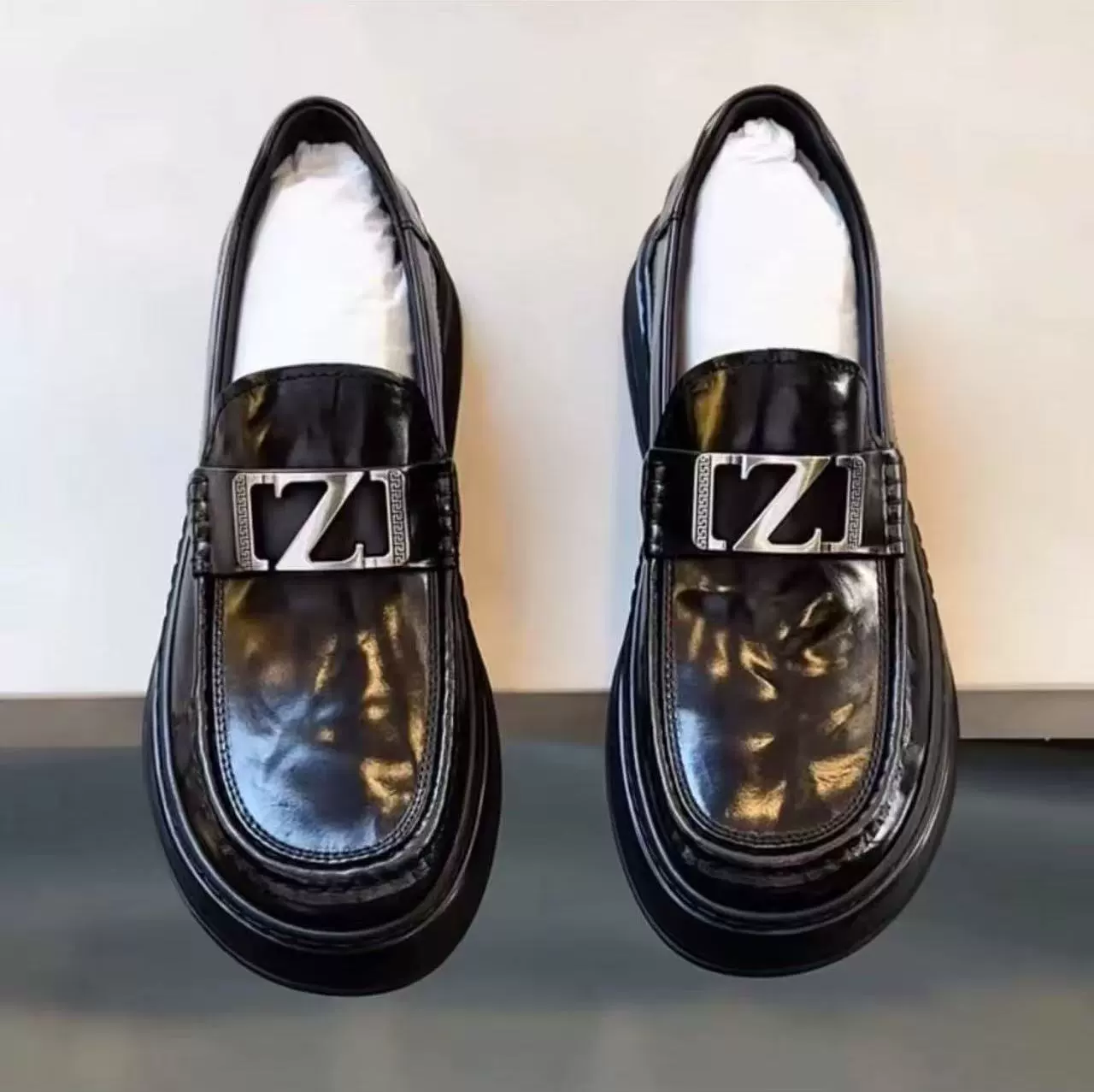 Европейская станция Весенняя кожаная круглая голова с педалями на толстой подошве Lefu обувь бизнес повседневная обувь Doudou мужская универсальная