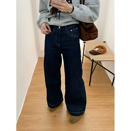 半身裙;女式衬衫;休闲裤