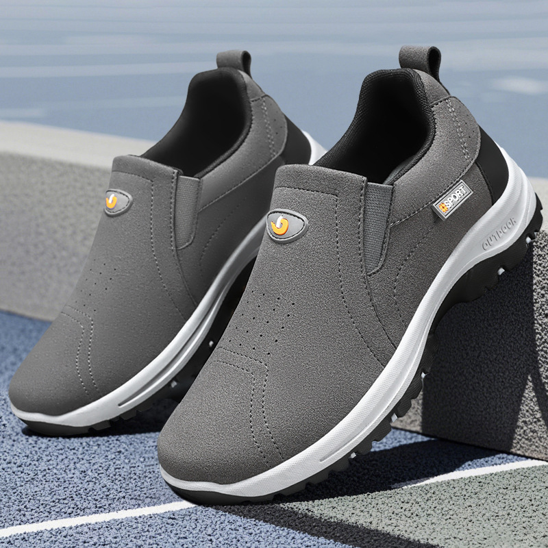 Zapatos para hombre 2025 estilo de verano envío transfronterizo al aire libre zapatos individuales de todo fósforo zapatos para caminar zapatos casuales coreanos de suela suave