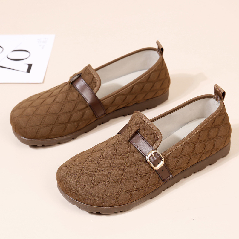 여성용 천 신발 봄 신상 편안하고 통기성 좋은 엄마 신발 플랫 바닥 다용도 슬립온 여성 신발 부드러운 밑창 발이 피곤하지 않음