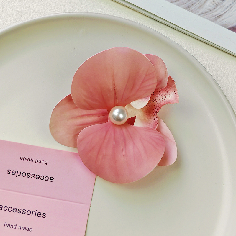 Phalaenopsis jujube red (with hairpin)