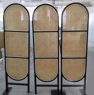 Restaurant Famous Guesthouse Irregular Cabinet Door Ceiling Hollow Decorative Panel Partition Screen Bamboo Woven Wall Decoration Bamboo Mat Production