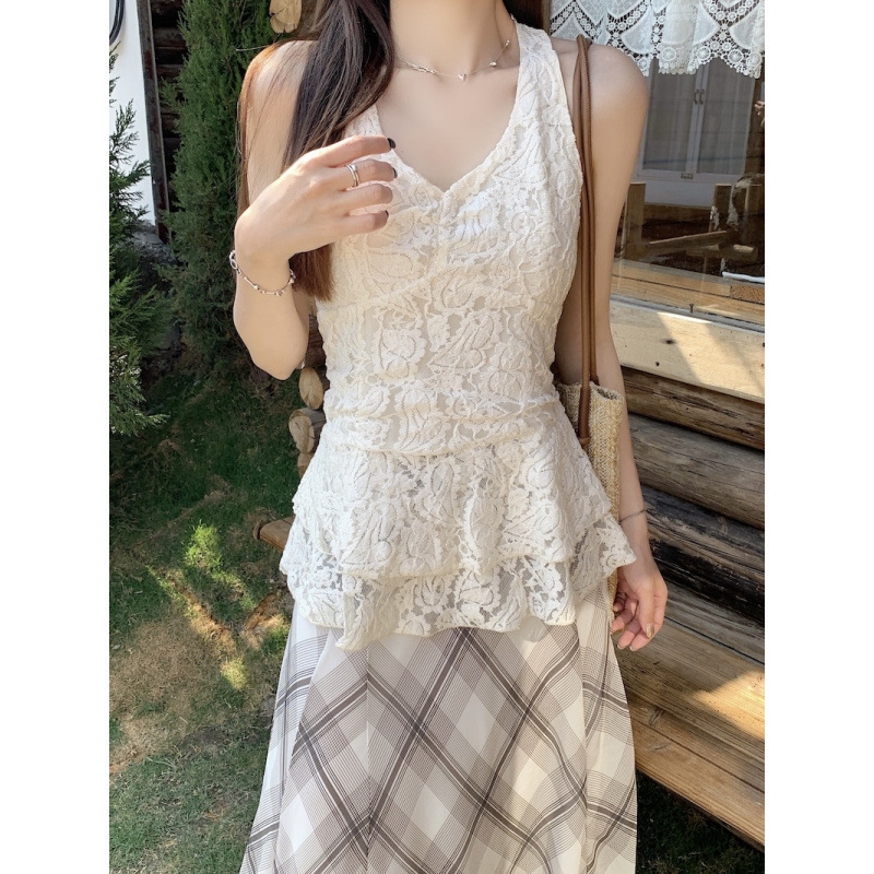 Gentle Style Lace Korean Style Suspender Women's Black Lace Sleeveless Vest Summer High Waist Casual Top New Style Covering the Flesh