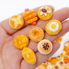 模造食游パン樹脂クリームゴムdiy髪飾りひも携帯ケース靴ボタン冷蔵庫貼り部品材料