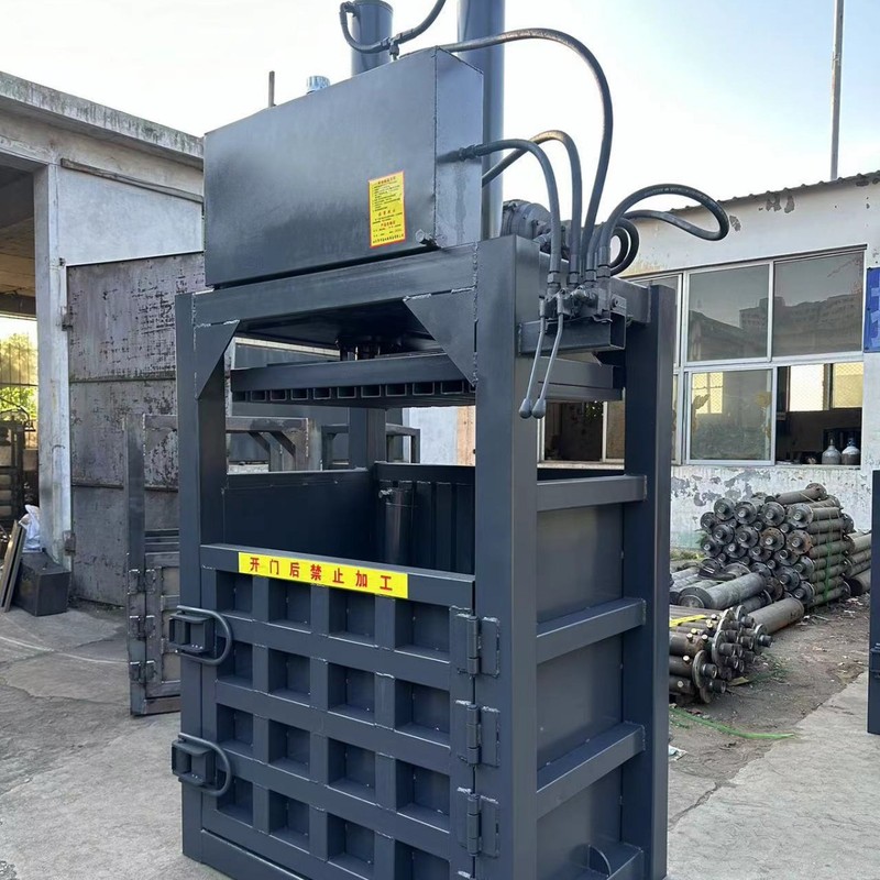 80トン縦型油圧梱包機古紙圧縮ペットボトル缶薬材圧縮梱包|undefined