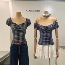 WGWE�ļ�Ůװ��ϵ���Ÿ���һ����¶�����������̿�������W9514