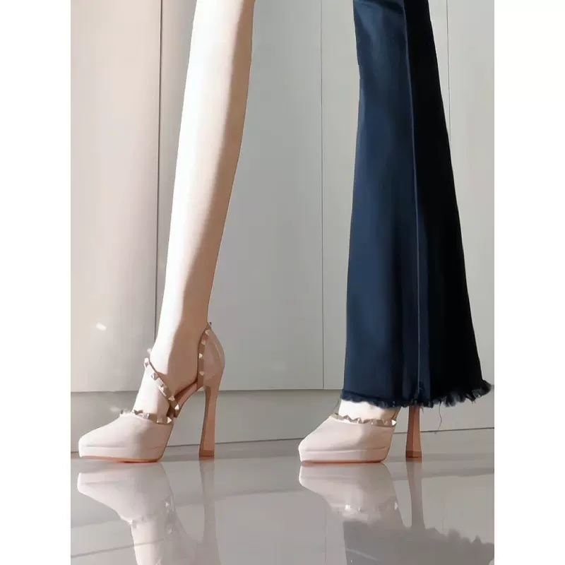 裸色超高跟鞋女日常百搭气质不累脚粗跟防水台铆钉时尚包头凉鞋女