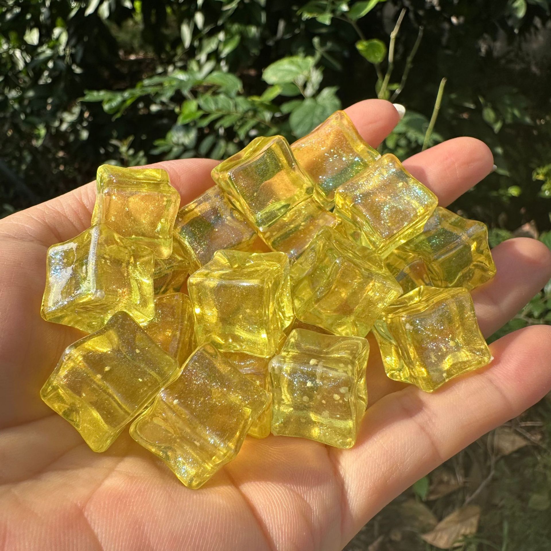 Mermaid Ji Fine Glitter Luminous Dark Yellow 1 piece
