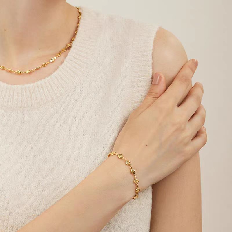 Women's Gender Titanium Steel 18K Gold Plated Casual Simple Style Heart Shape Bracelets Necklace