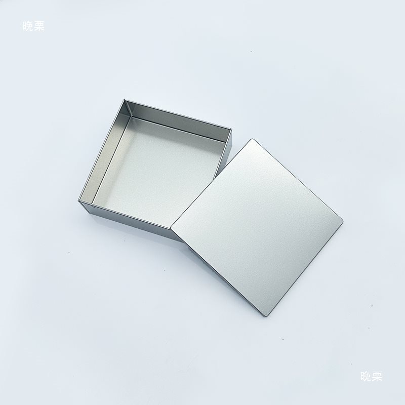 日式2024磨砂烘焙包装可文创周边曲奇直角铁盒正方形铁盒其他酒盒