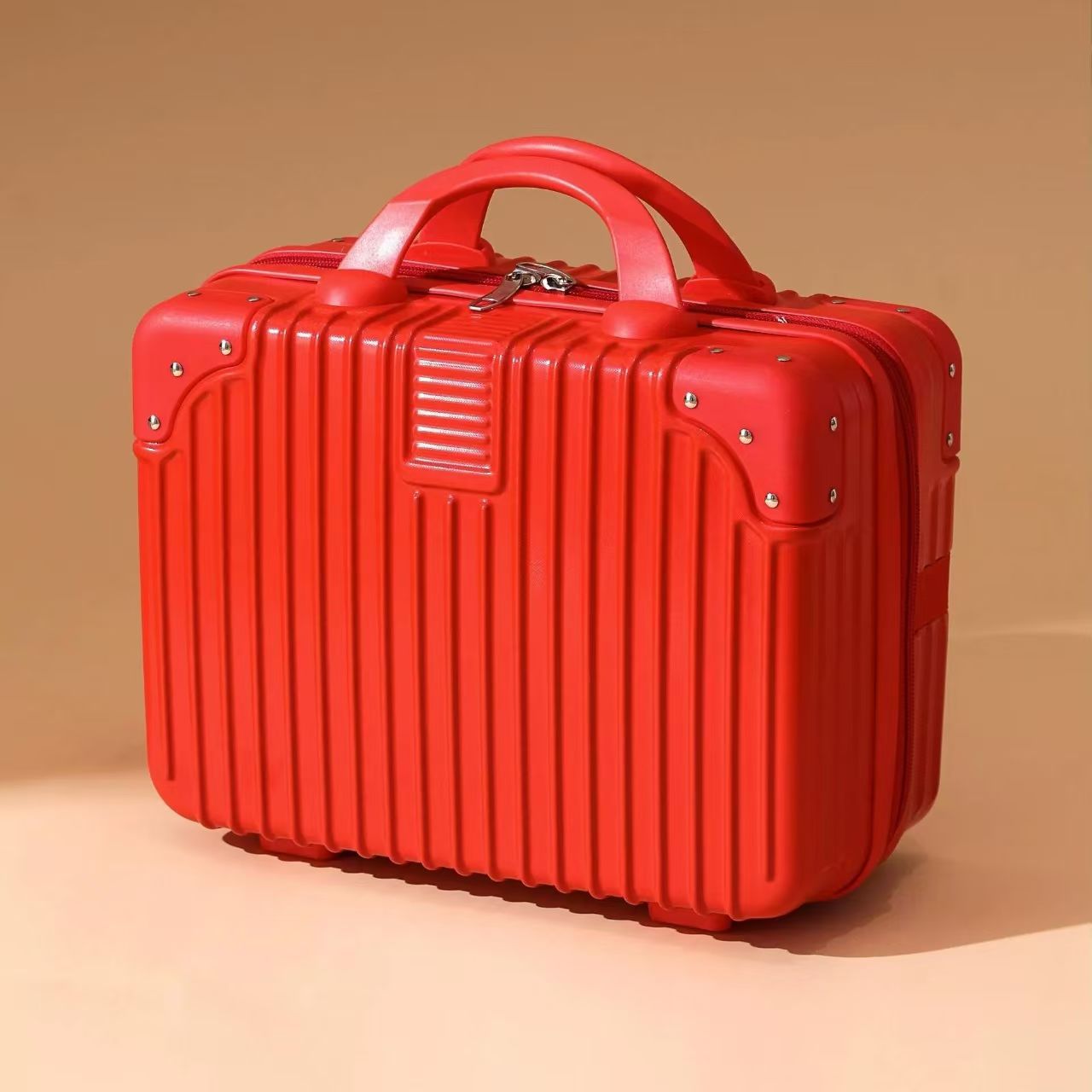 외부는 모두 빨간색 - 수납공간이 있는 고품질