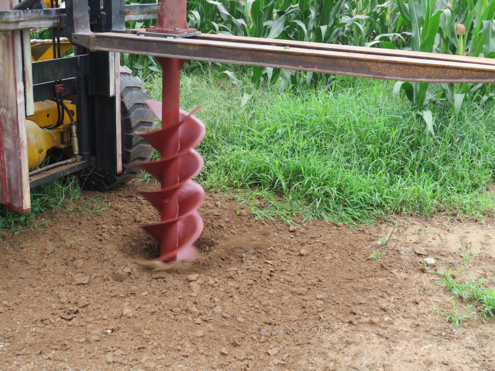 厂家直销钻坑机 螺旋叶片挖坑器 装载机钻坑属具   质量保障