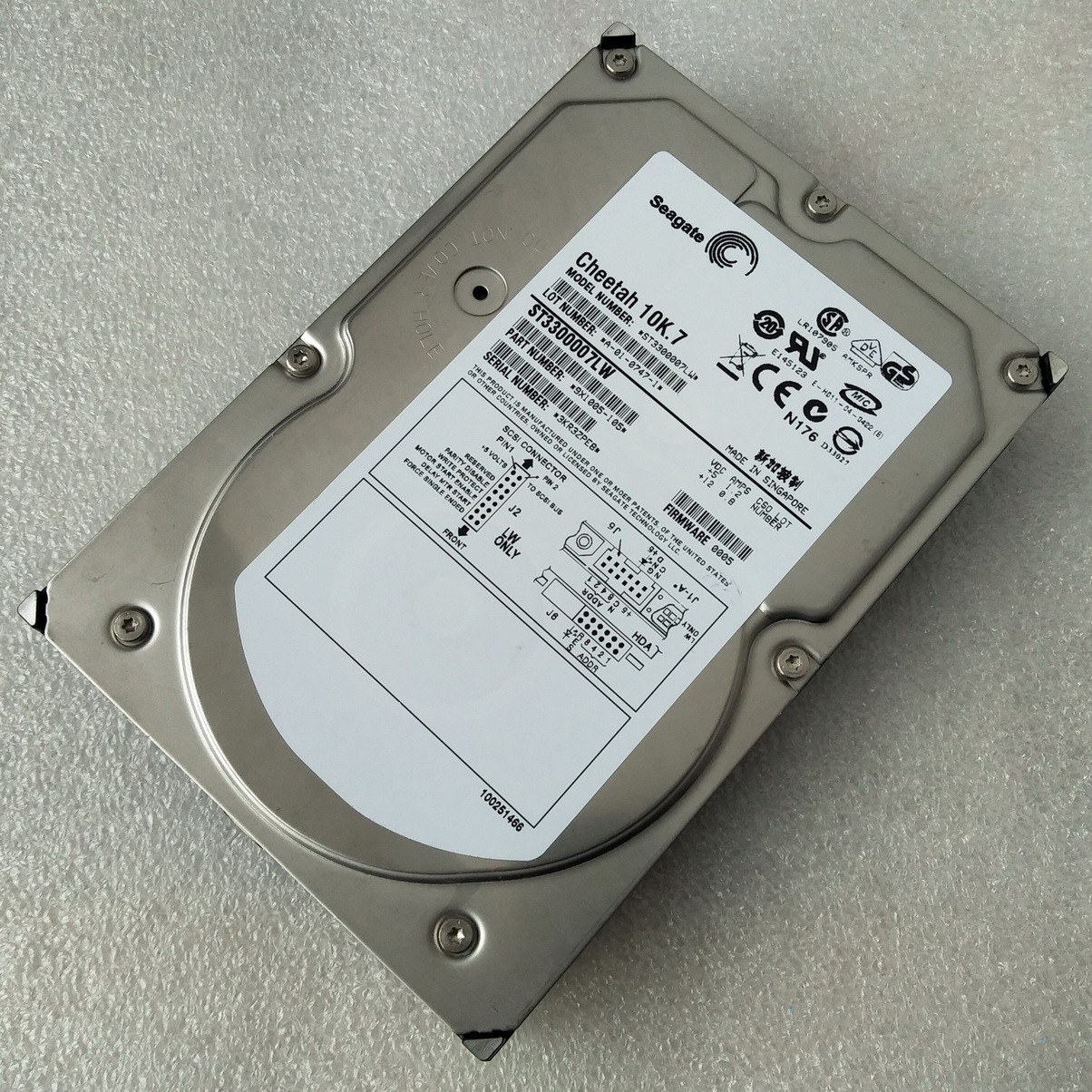 Seagate/希捷 ST3300007LW 10K 300G 68针 SCSI硬盘适用工作站-阿里巴巴