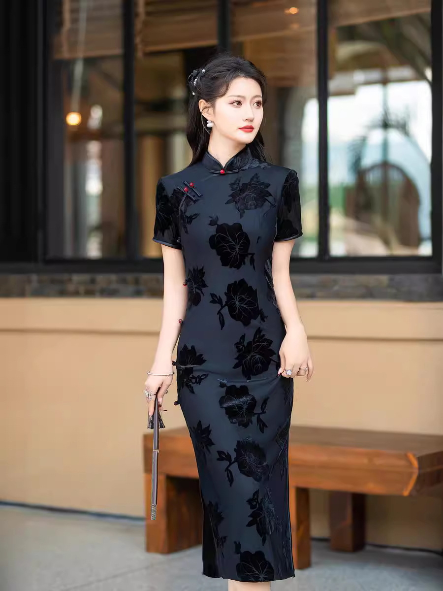 Black summer retro cheongsam