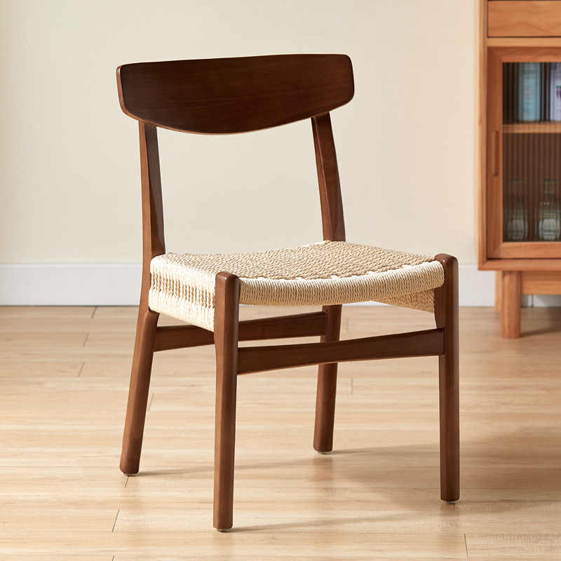 Silla de cuerda con color melocotón