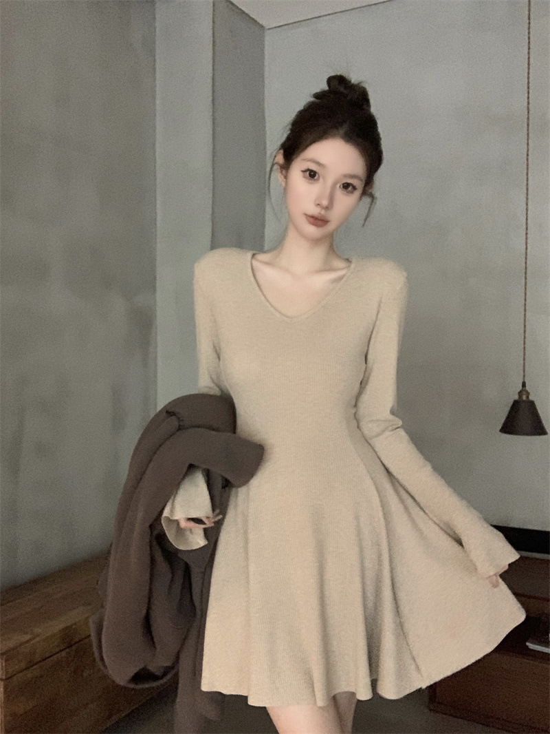 hmqViviiyNSAyin9WuaXtxwV157a/L3pS22P