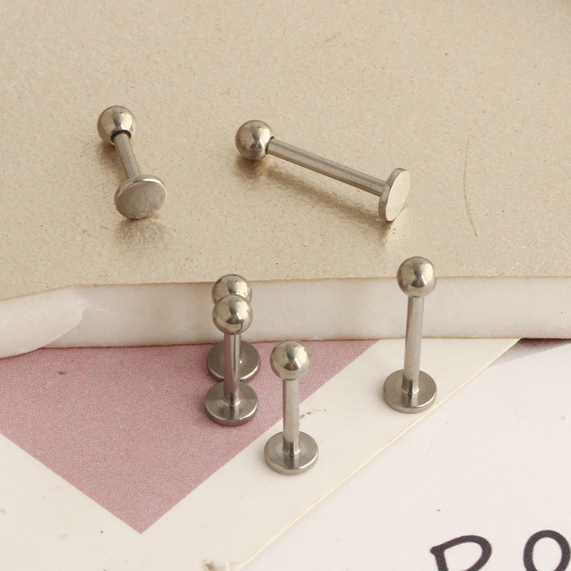 Pointed titanium steel lip stud product view