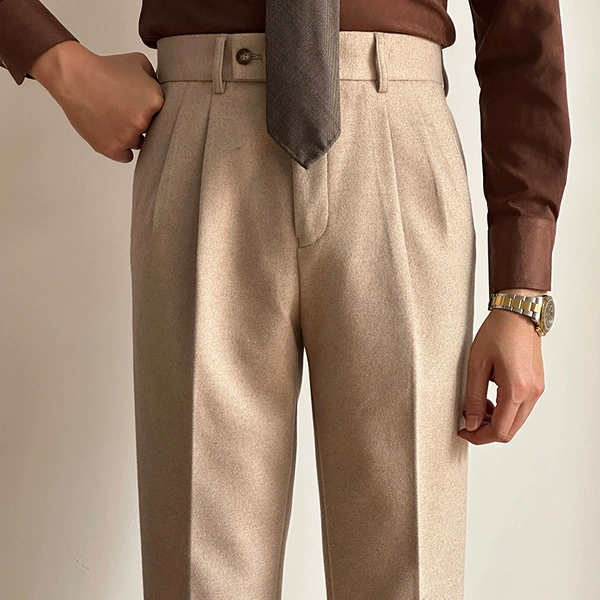 Light apricot color