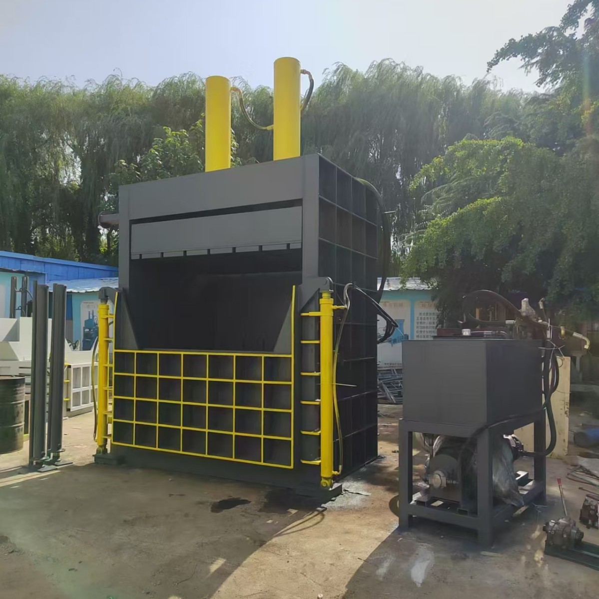 260吨全钢板液压打包机废旧金属铝合金彩钢瓦铜线铁屑压缩打包机