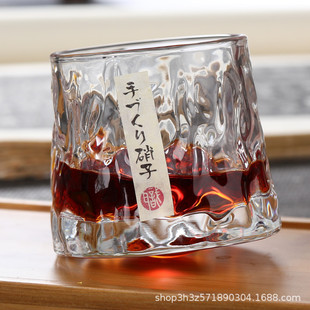 Collectible Hand-made Glass Shake Cup Rotator Cup Tumbler Whiskey Cup Wine Cup Creative High-value Cup