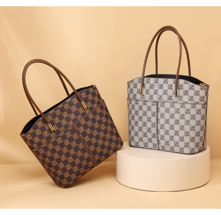 Single-shoulder bags, foreign trade women's bags, this year's popular small bags, women's bucket bags, fashionable and niche hand-held versatile crossbody bags undefined