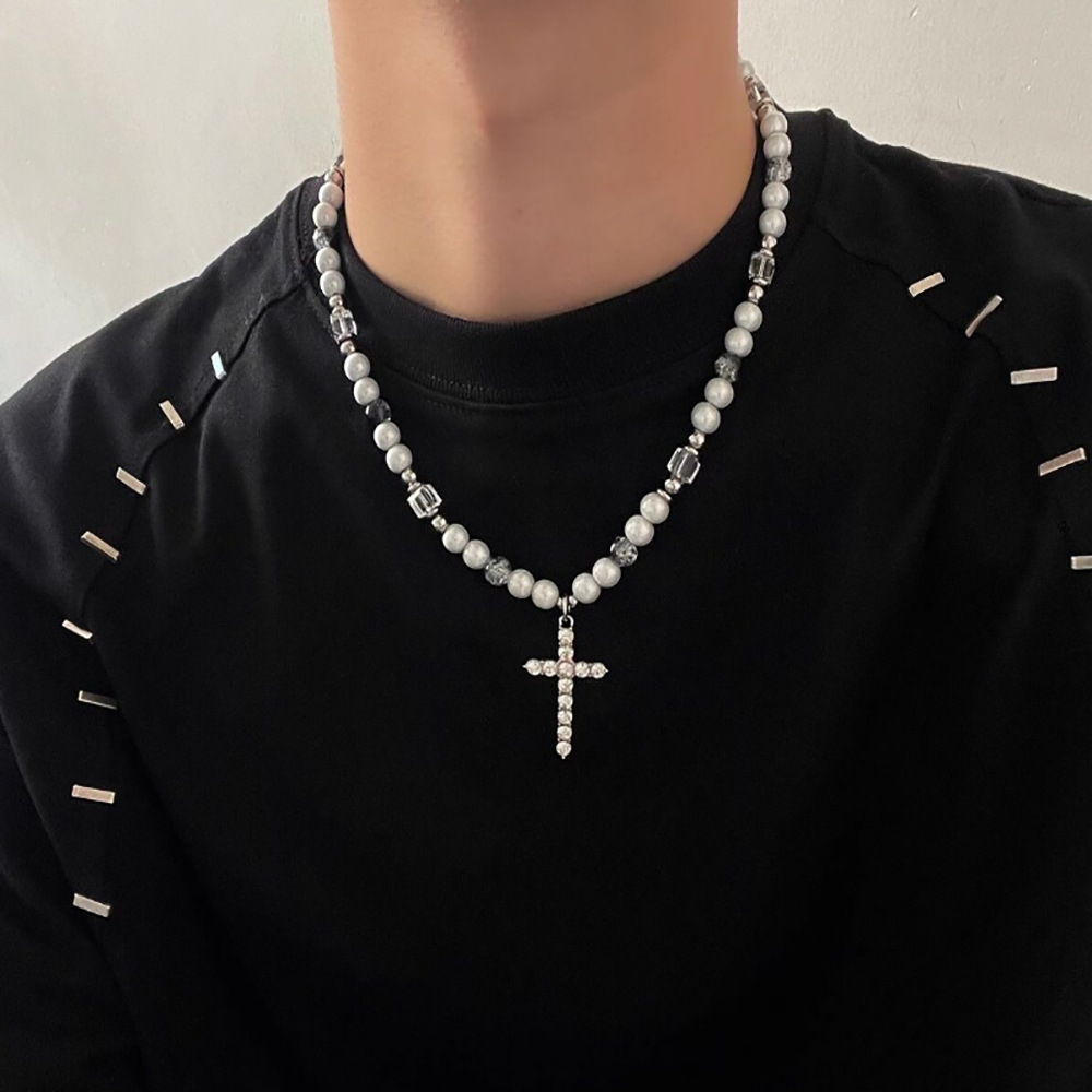 Pearl stitching cross frame necklace