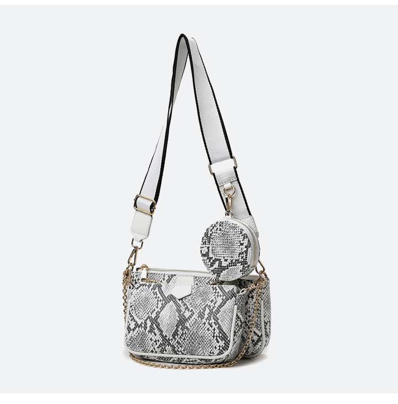 Wholesale Snake Pattern One-shoulder Messenger Small Square Bag Nihaojewelry display picture 21