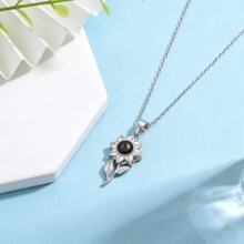 �W���羳΢��΢��ʯ�䓲���ɫ̫ꖻ�����ͶӰ100�N��Ů