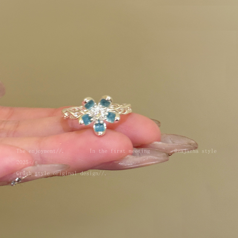 Blossom ~ Blauer, glasierter Spitzenring für Damen, exklusives Design, verstellbarer offener Ring für den Zeigefinger_voghion.com