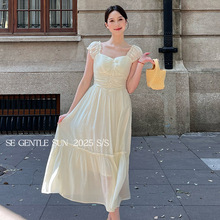 秀熙熙十三行2025夏季新款气质优雅纯欲高腰短袖连衣裙子女286634