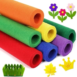 毛毡;座垫、座套;拼图、拼板