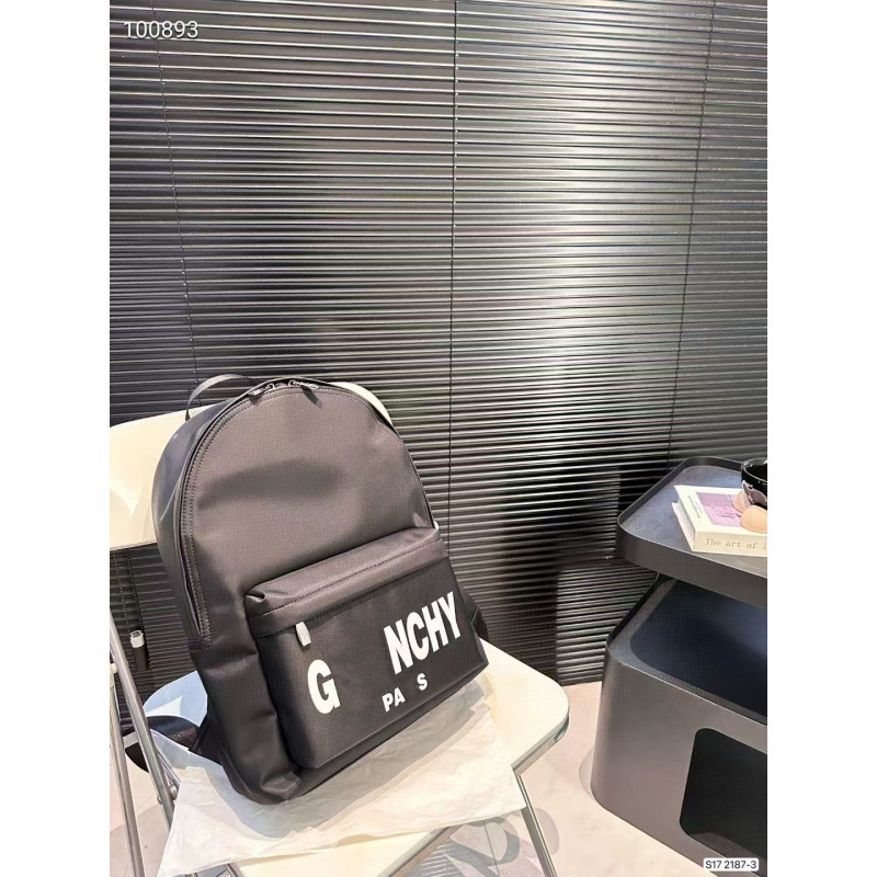 奥莱双肩包大容量出差旅游通勤双肩背包休闲尼龙布包P家背包潮牌|undefined