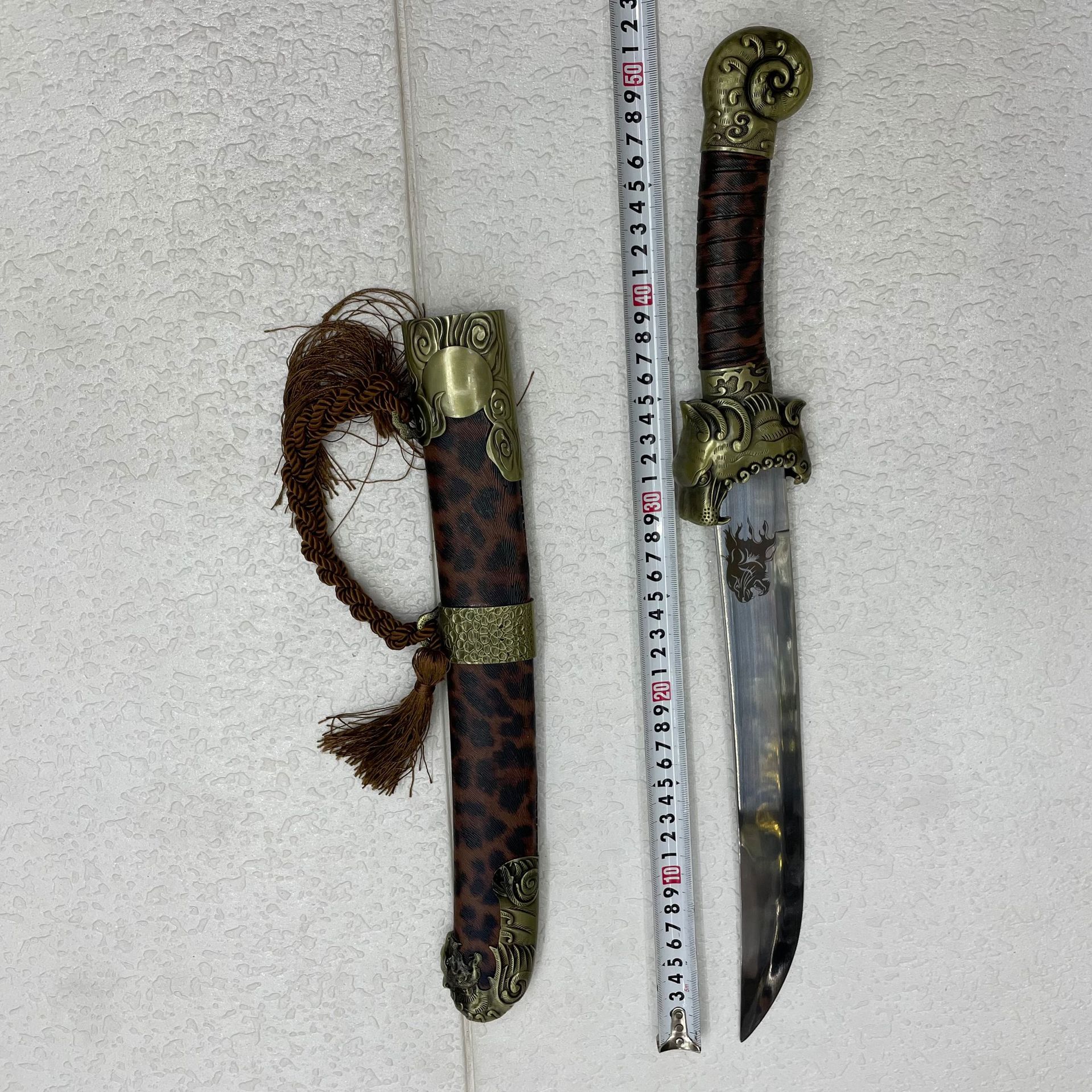 21469579585B8EBC54D5F7082BFF05