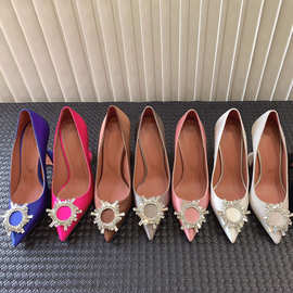 法式尖头高跟鞋女2025新款时尚职业通勤女鞋气质太阳花水钻女单鞋